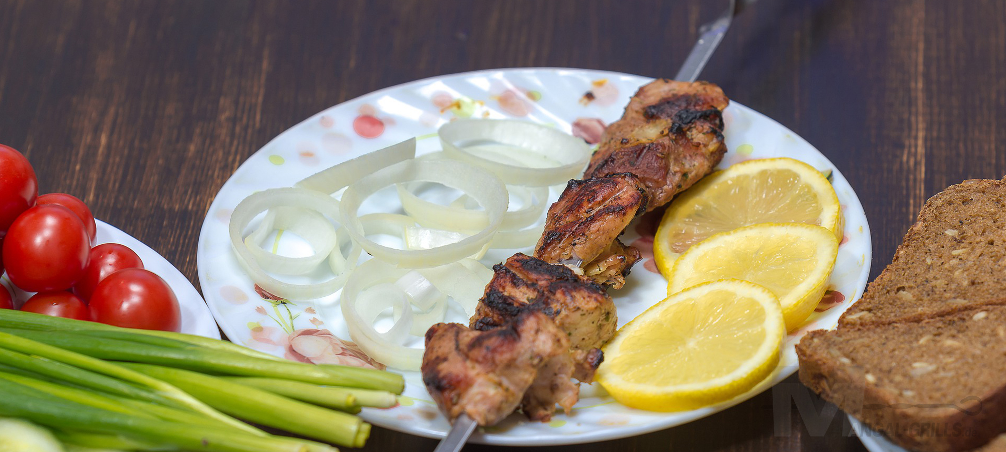 Gegrilltes Schaschlik vom Mangal Grill